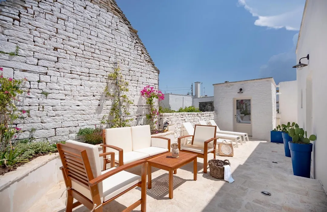 Trulli Lithos Suite-1